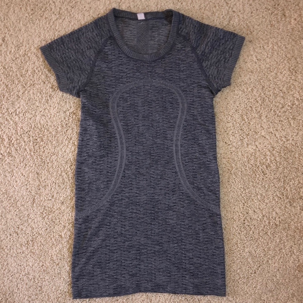 Gray Lululemon Short Sleeve Swiftly Tee